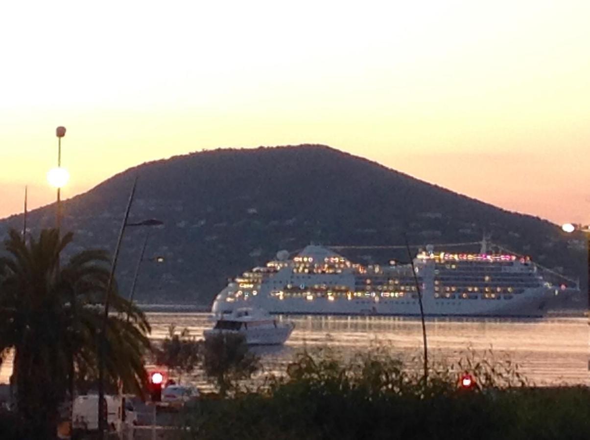 Brigitte Studio Centre Saint Tropez Parking Piscine Wifi Vue Mer Luaran gambar