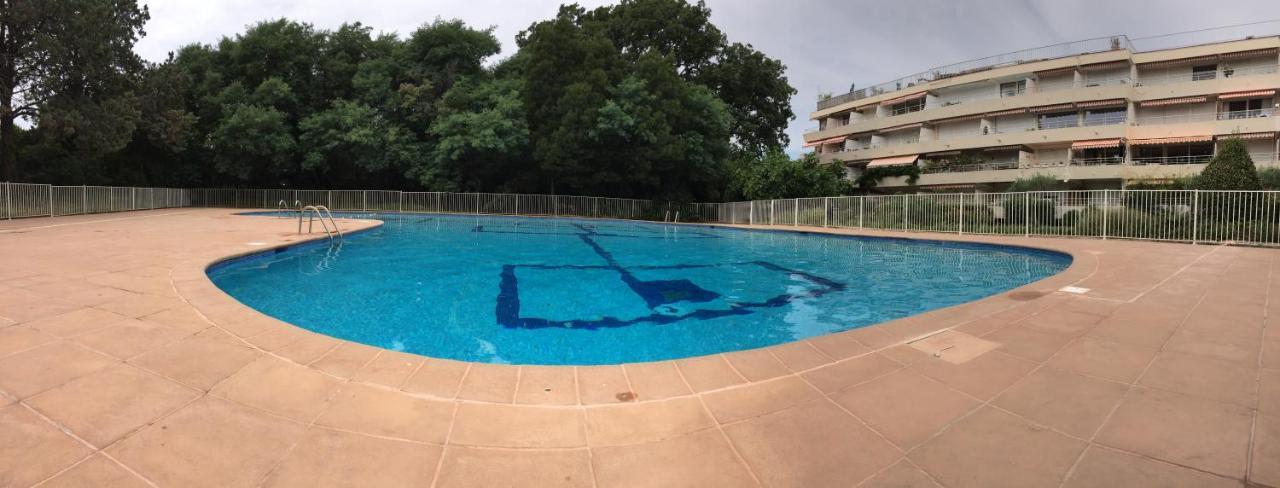 Brigitte Studio Centre Saint Tropez Parking Piscine Wifi Vue Mer Luaran gambar